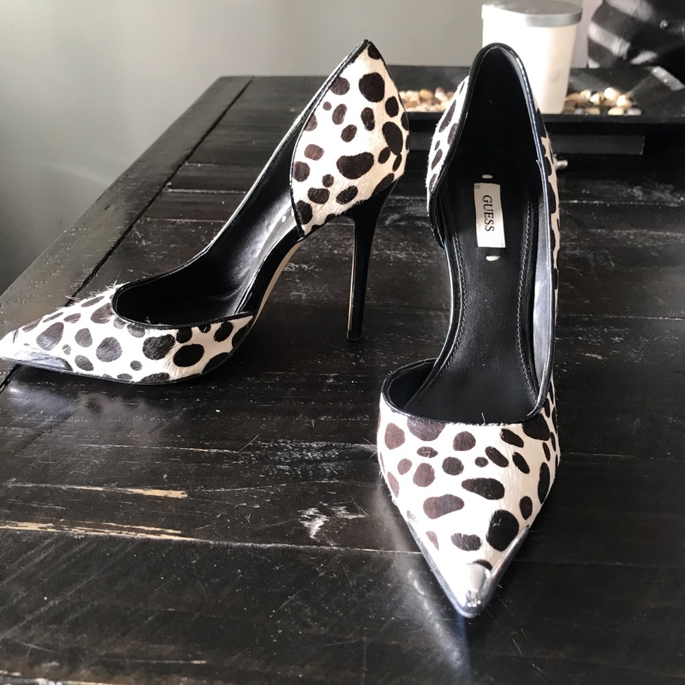 Size 7 Guess shoes